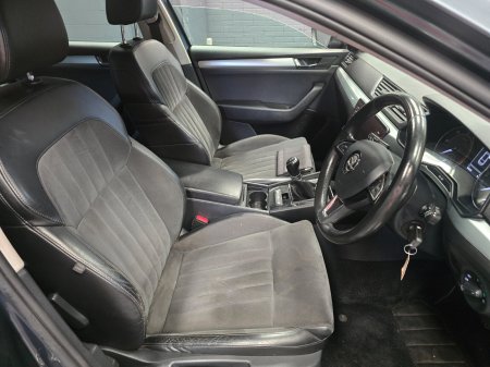 2017 Skoda Superb - photo 12