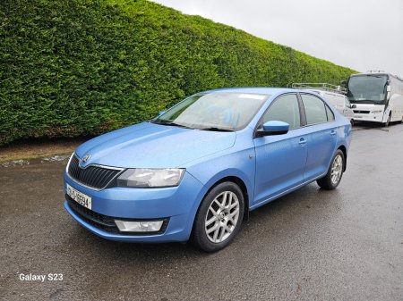 2013 Skoda Rapid - photo 2