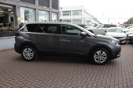 2020 Peugeot 5008 - photo 3