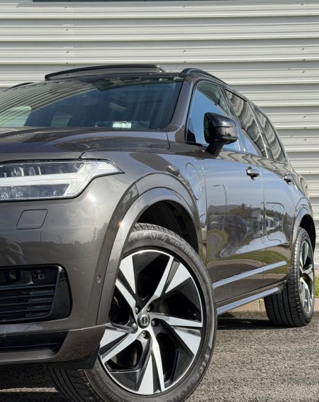 2023 Volvo XC90 - photo 2
