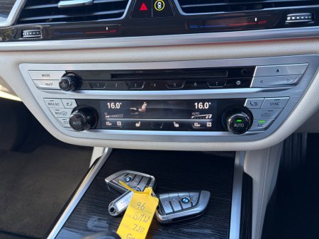 2018 BMW 7-Series - photo 14