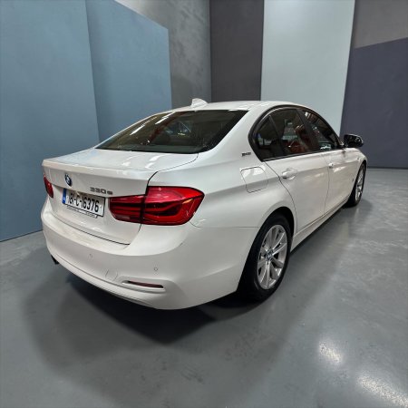 2018 BMW 3-Series - photo 2