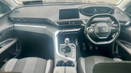 2018 Peugeot 5008 - photo 11