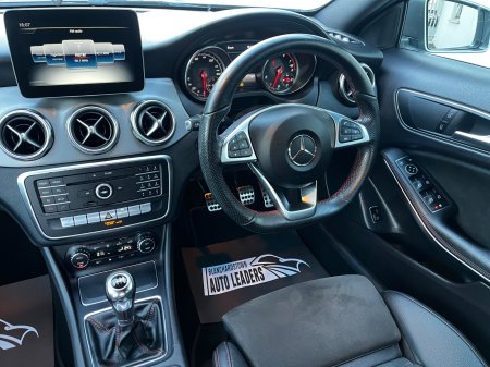 2019 Mercedes-Benz GLA - photo 2