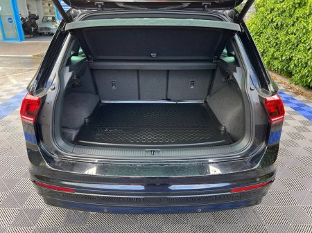 2020 Volkswagen Tiguan - photo 14