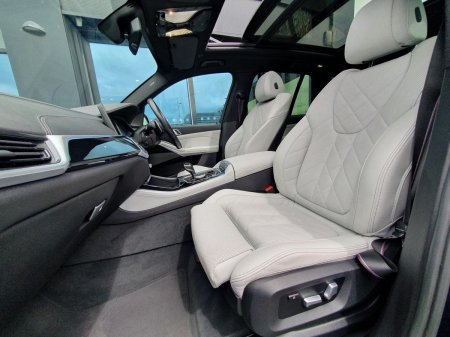 2023 BMW X5 - photo 7