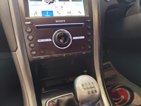2019 Ford Mondeo - photo 14
