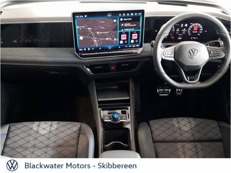 2026 Volkswagen Tiguan - photo 2