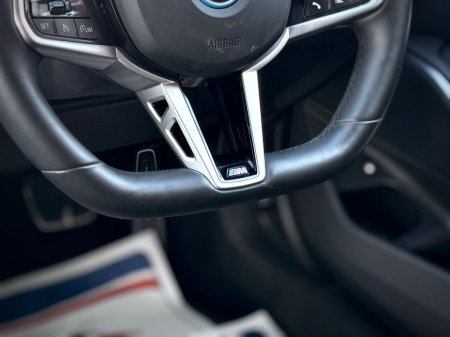 2025 BMW 3-Series - photo 14