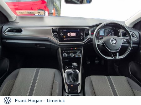 2019 Volkswagen T-Roc - photo 2