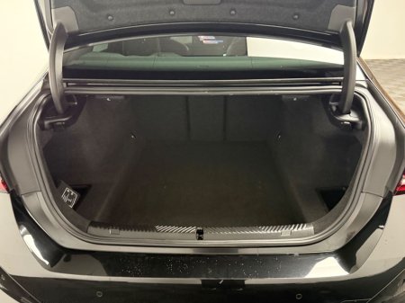 2024 BMW 5-Series - photo 15