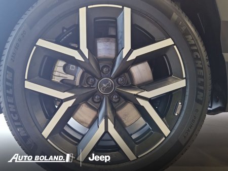 2026 Jeep Compass - photo 8