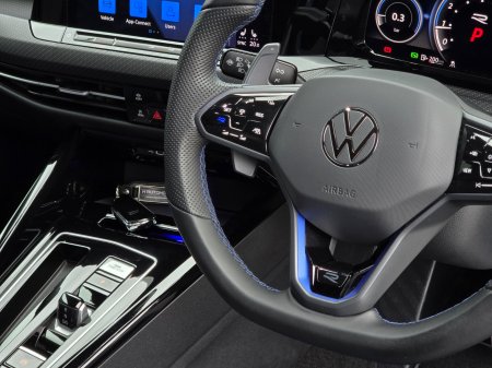 2023 Volkswagen Golf - photo 38