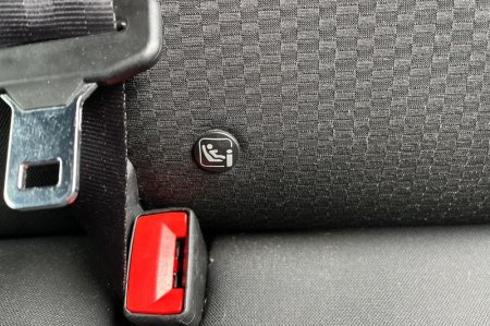 2020 Ford Fiesta - photo 26