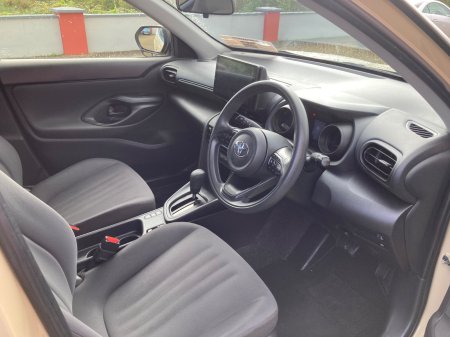2021 Toyota Yaris Cross - photo 9