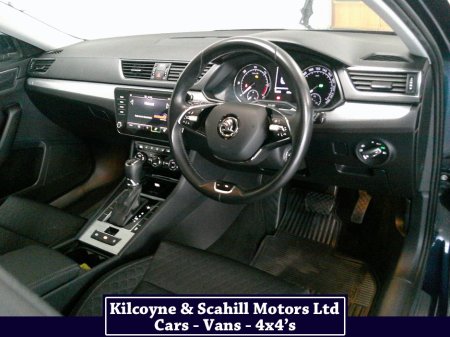 2021 Skoda Superb - photo 25