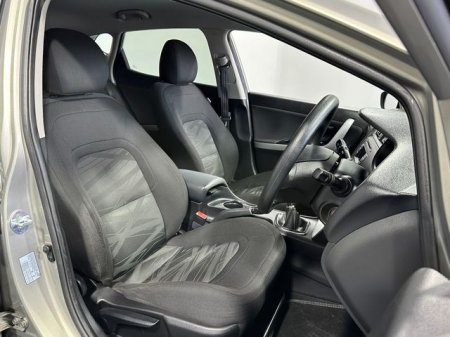 2016 Kia Ceed - photo 10