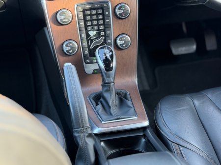 2017 Volvo V40 - photo 56