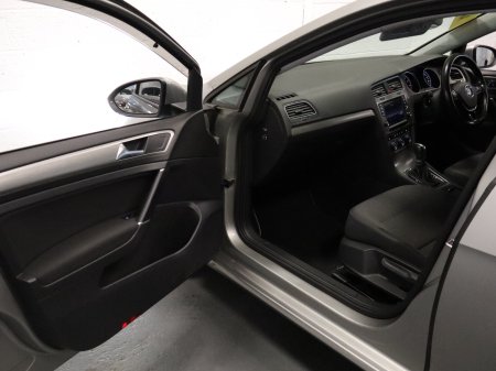 2017 Volkswagen Golf - photo 30