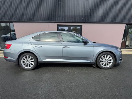 2020 Skoda Superb - photo 6