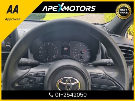 2021 Toyota Yaris - photo 16