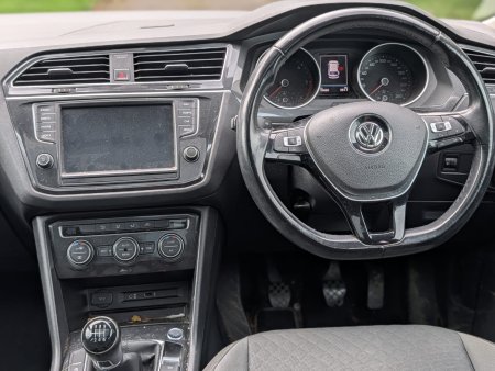 2017 Volkswagen Tiguan - photo 6