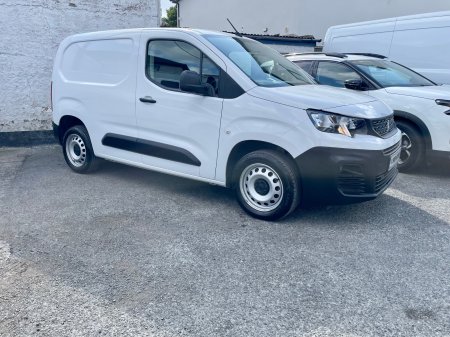 2023 Peugeot Partner - photo 2