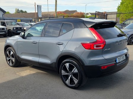 2022 Volvo XC40 - photo 4