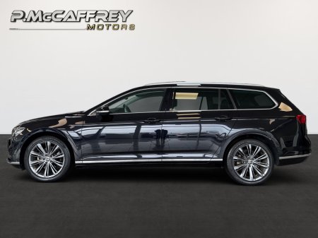2021 Volkswagen Passat - photo 8