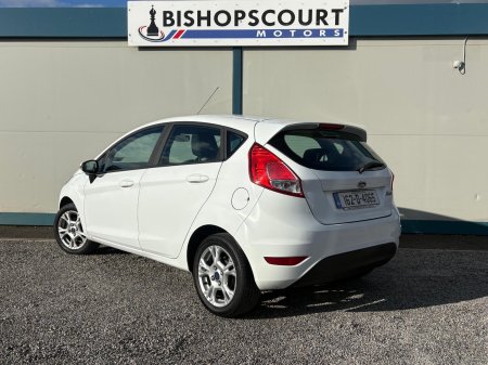 2016 Ford Fiesta - photo 11
