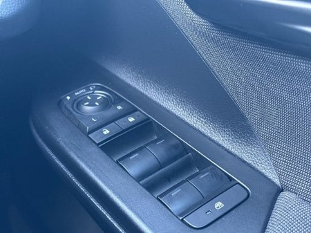 2026 Toyota C-HR - photo 18