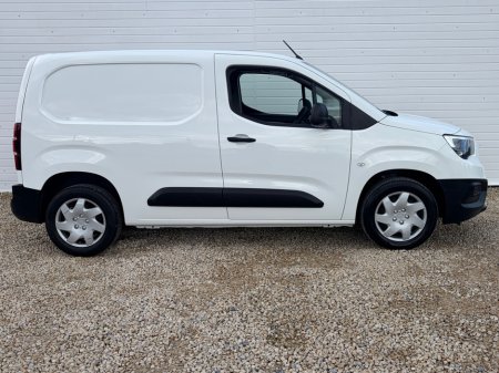 2022 Opel Combo - photo 16