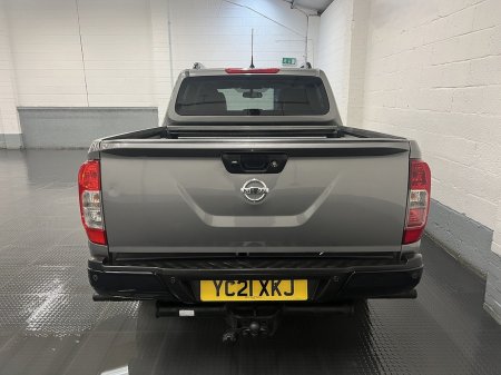 2021 Nissan Navara - photo 4