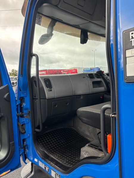2019 Renault D12 - photo 12