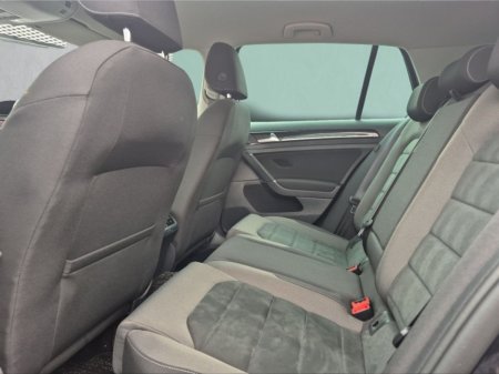 2019 Volkswagen Golf - photo 8
