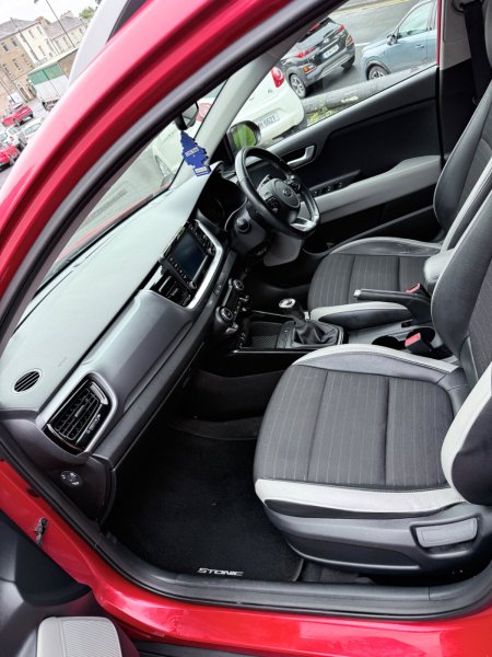 2018 Kia Stonic - photo 14
