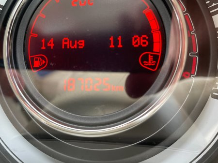 2017 Fiat 500 - photo 12
