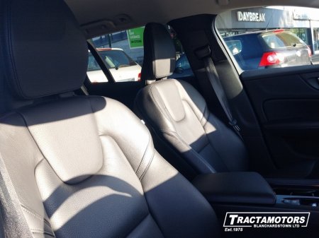 2021 Volvo V60 - photo 27