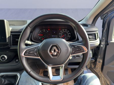 2023 Renault Trafic - photo 10