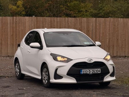 2022 Toyota Yaris - photo 9