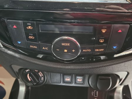 2019 Nissan Navara - photo 12