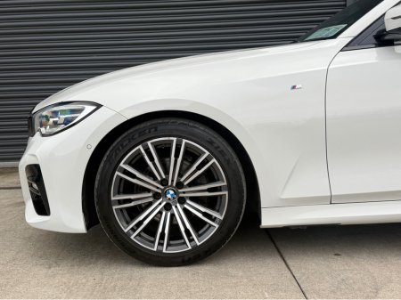 2021 BMW 3-Series - photo 7