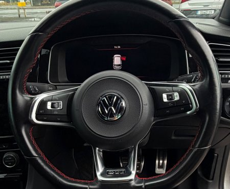 2017 Volkswagen Golf - photo 8