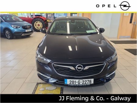 2020 Opel Insignia - photo 2