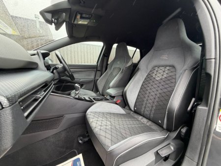 2024 Volkswagen Golf - photo 9