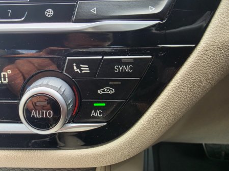 2019 BMW 5-Series - photo 33