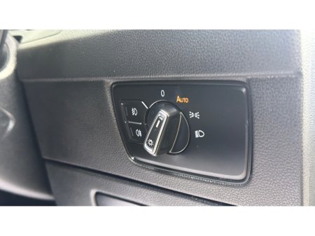 2020 Volkswagen Passat - photo 16