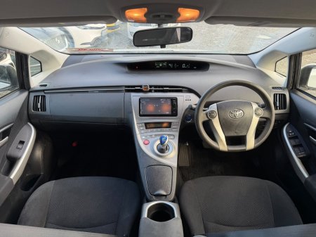 2015 Toyota Prius - photo 16