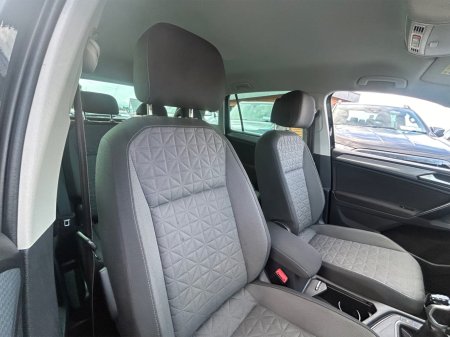 2023 Volkswagen Tiguan - photo 7