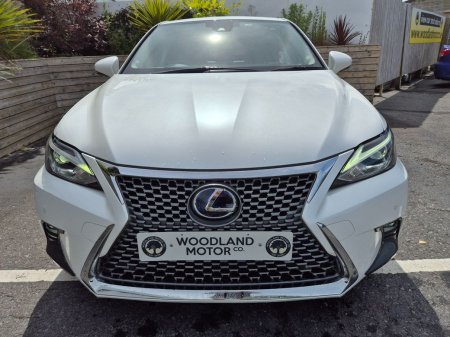 2021 Lexus CT - photo 3
